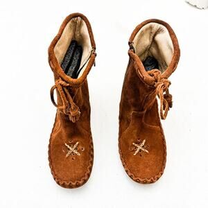 Peace Moccasins Brown Leather Tan Lace Up Slip On Flat Loafers Shoes Size 7.5